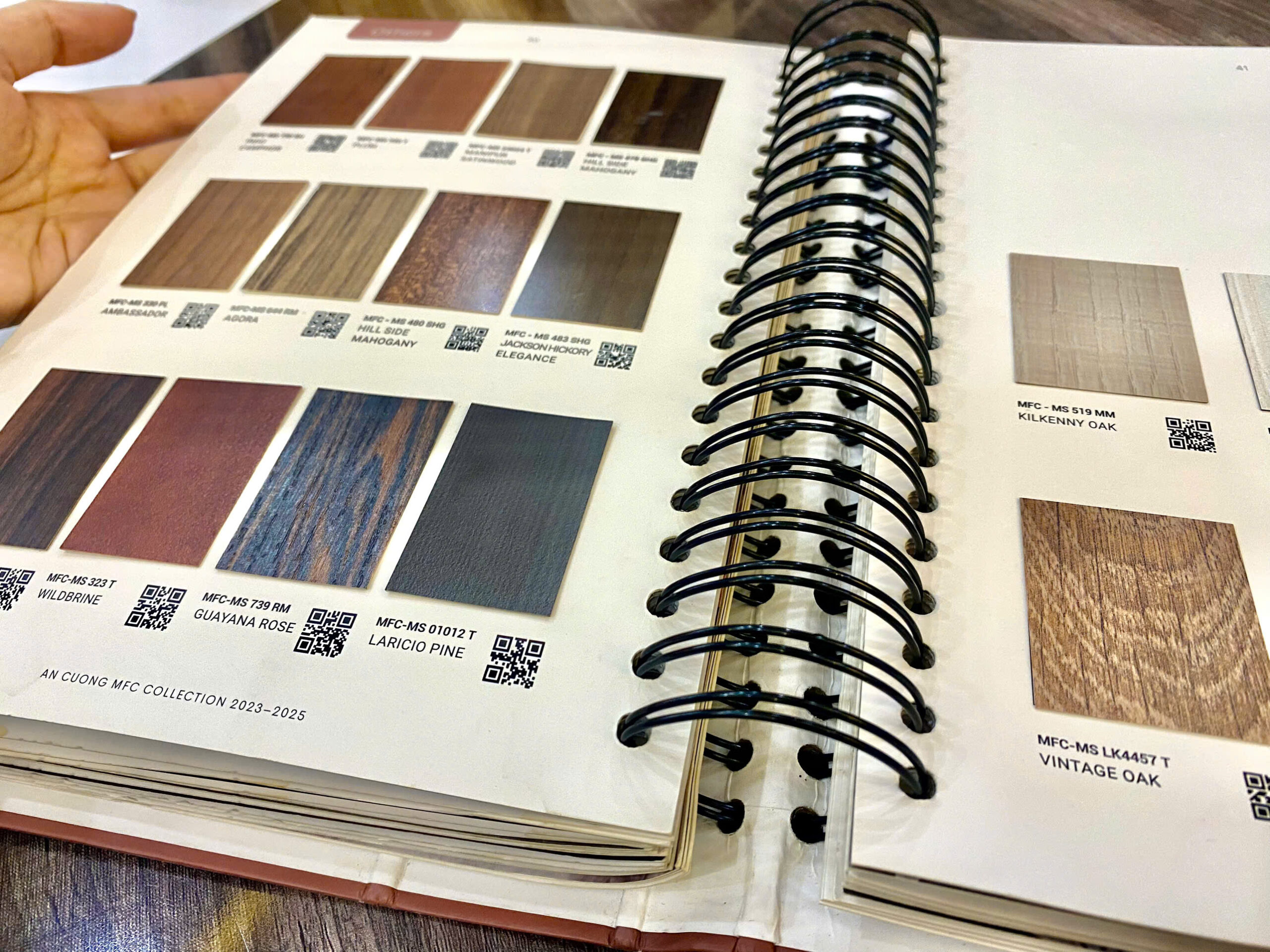 Muốn chọn đúng mã màu Melamine? Đừng bỏ qua những gợi ý thực tế này