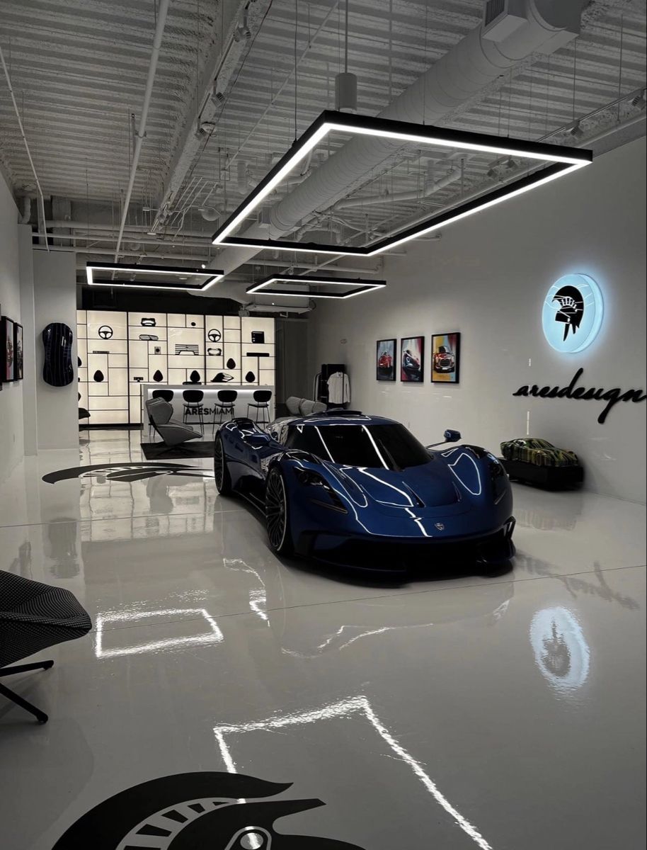 THIẾT KẾ SHOWROOM HIỆN ĐẠI: BÍ QUYẾT THU HÚT KHÁCH HÀNG TRONG THỜI ĐẠI SỐ