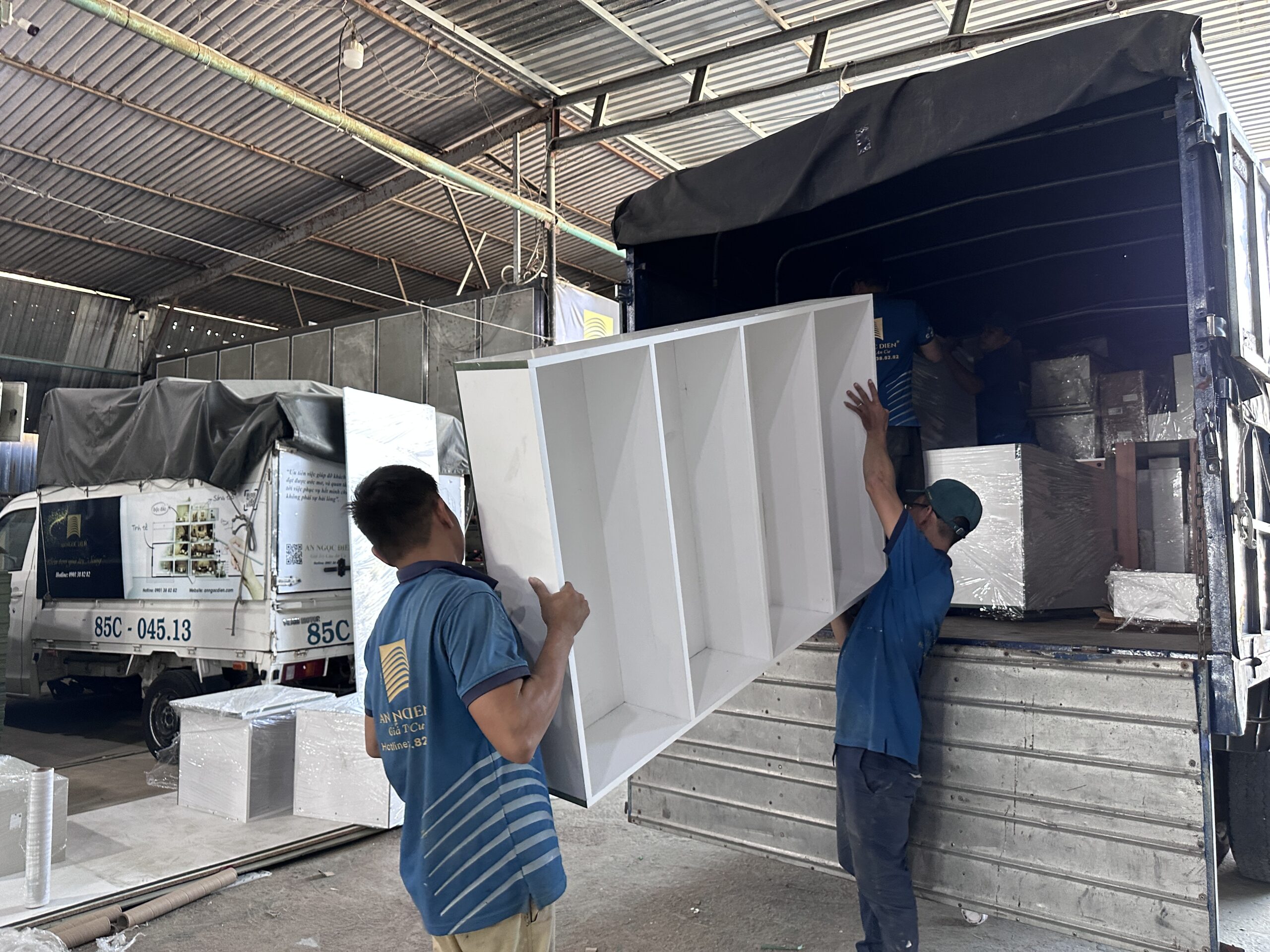 Vận chuyển nội thất Khánh Hòa