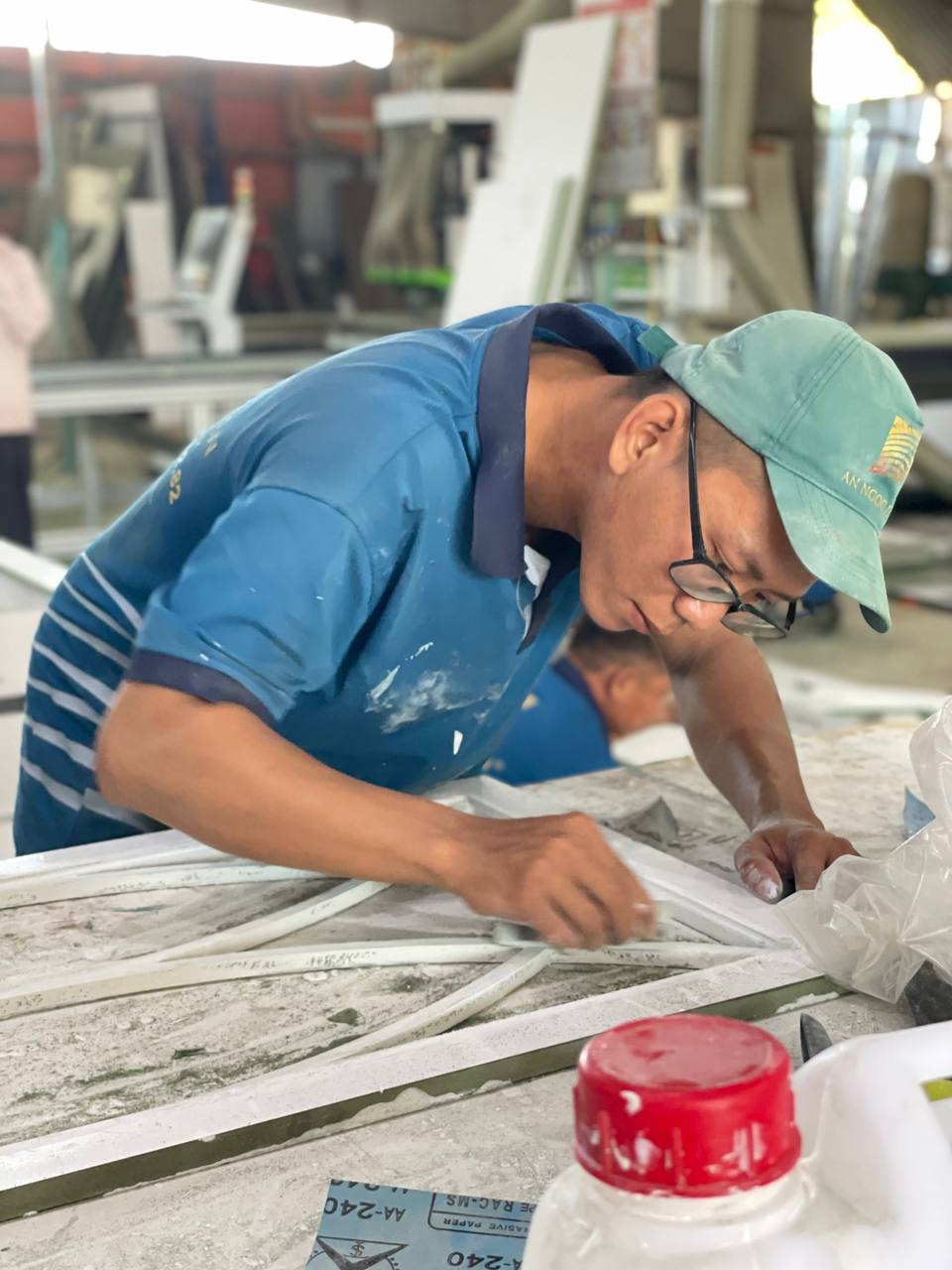 Thi công nội thất Khánh Hòa tại xưởng